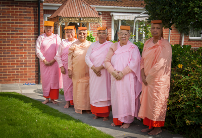 Nuns of Tisarana Vihara, August 2017